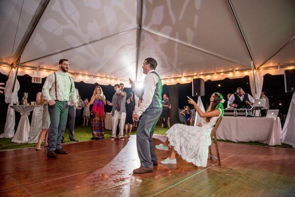 dance doctors, earl newell, charleston dj, wedding dj, company dj, private party, audio equipment, mc, visual equipment, monogram