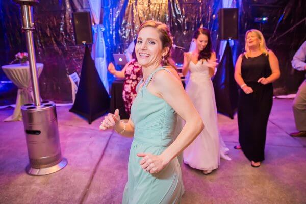 dance doctors, earl newell, charleston dj, wedding dj, company dj, private party, audio equipment, mc, visual equipment, monogram