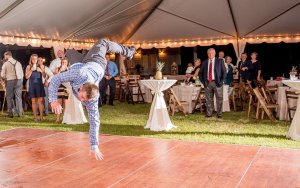 dance doctors, earl newell, charleston dj, wedding dj, company dj, private party, audio equipment, mc, visual equipment, monogram